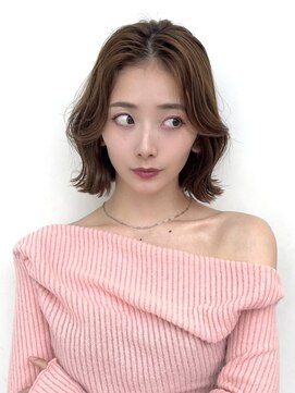 ロンドヴァリー 渋谷店(Lond vallee) 顎下3センチでつくるくびれボブ～オリーブベージュ～