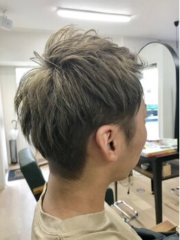 ヘアーアンドライフブランコ(hair&life Blanco.)の写真/【大道/駐車場あり】経験豊富なスタイリストだから安心してお任せ◇毎月通う人に嬉しい、通いやすい価格☆