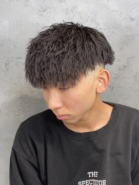 ネクストゼロ(NEXT zerO) 縦落ち ツイストパーマ