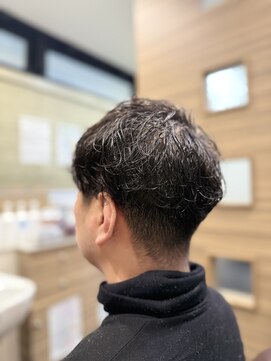 銀座マツナガ 神田店 20代30代大人オシャレ緩めスパイラルパーマ