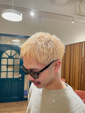 リアン(Lian) 【メンズ】ハイトーンスパイキーショート