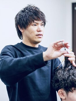 キルカスク(Kirucask)の写真/経験豊富なスタイリストの完全マンツーマン施術◎メンズ専門店だからこその技術力で髪のお悩みを解決