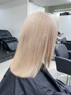 ペレ 渋谷(PELE) ホワイトグレージュ/デジタルパーマ/チェリーブラウン/渋谷