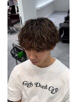 オーシャントーキョー 仙台(OCEAN TOKYO)&nbsp;波巻きツイストスパイラルマッシュ刈り上げメンズパーマ
