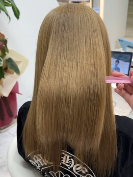 ロンドルピナス 小倉(Lond Lupinus) ミディアムヘア暗めカラー/デザインカラー/フェイスフレーミング