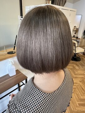 エルア(elua) ミルクティーベージュ!!