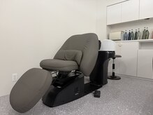カームス(calms)の雰囲気（フルフラットのシャンプー台でリラックスタイムを［ヘッドスパ］）