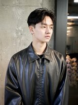 オルカ(ORCA)&nbsp;リバースセンターパート　刈り上げセンターパート