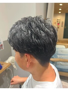 ラピスタ 池袋(Lapista) 韓国ヘアレイヤーカットダブルハイライトカラー【Lapista池袋】