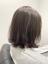 ジエクト ヴィシア(The Ect VIXIA)&nbsp;オリーブグレージュ　透明感カラー　くびれボブ　30.40代ボブ
