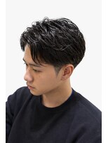 ダーチャ(Datsche)&nbsp;ワンカールパーマで色気増しスタイル