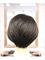クク(KuKu)&nbsp;ショートボブ