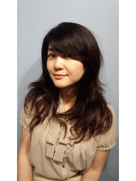 ヘアーデザイン クー(HAIR DESIGN Ku) セミロングレイヤー