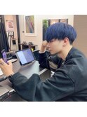 ネイビーカラー　マッシュ