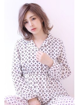 オーロ(ORO) 大人可愛い外ハネ