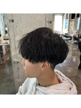 スリー 横浜(THREE) 【平岡将太郎指名】ソフトツイスト風マッシュ