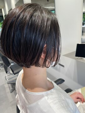 ヴォロ 佐賀(VoLo) 切りっぱなしボブ/美髪/ピンクブラウン[佐賀駅]