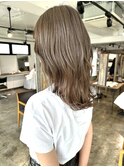 シフォンベージュカラーくすみベージュカラー