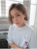 ハイトーン切りっぱなしボブ