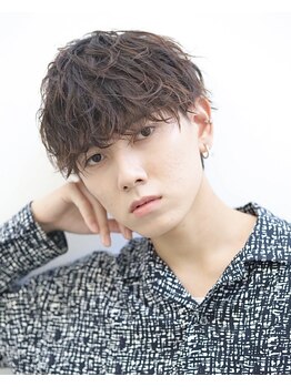 ゼンコー アオヤマ(ZENKO Aoyama)の写真/ZENKOオリジナル新デザイン《毛先逃しスパイラルパーマ》柔らかい動きを出しつつ、無造作な印象に*[表参道]