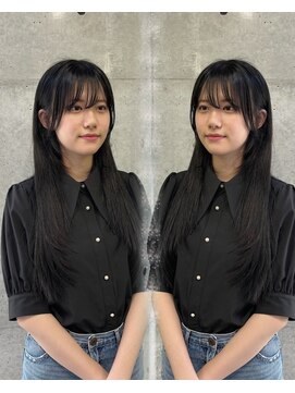 ニーゼロゼロナナ(2007) レイヤーカット