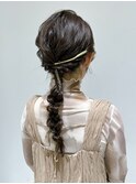 編みおろしヘアアレンジ