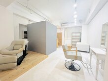 マーブルー(mar-blue)の雰囲気（フロア貸し切りサロンだから、癒しの時間をゆっくり過ごせます。）