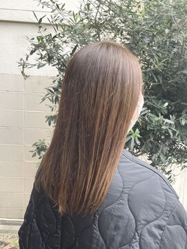 ココカラヘアー ニコ(cococara hair nico) ロング/明るめオリーブ/赤み消し