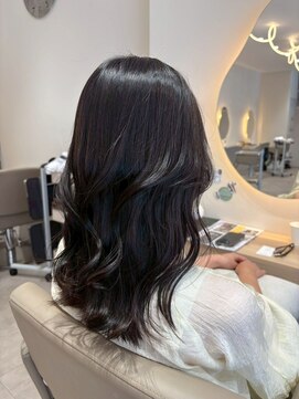 ルーチェココ ブラン(Lu'ce coco blanc) くびれヘアオトナのゆらぎレイヤー