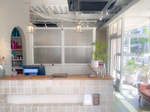 リトルガーデン(Little Garden)の雰囲気(【受付】Aujua、LOA、N.シリーズ、アルタイムetc. 取り扱い多数)