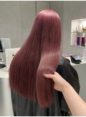 ピンクベージュ
