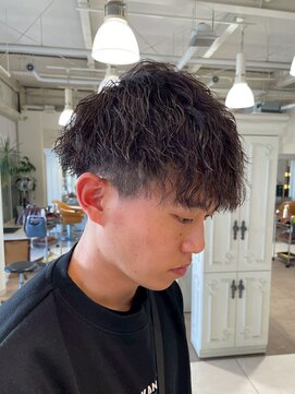 オブジェ シエル(obje't ciel) 【obje't ciel】メンズ/ツイストスパイラルパーマ [宮崎太揮]