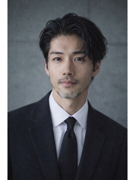 ベル 表参道店(Belle) 【30代.40代男性に】刈り上げセンターパート/ニュアンスパーマ