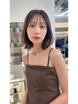 ノイ 銀座(noi) 顔周りレイヤーカットくびれヘアミルクティーベージュカラー韓国