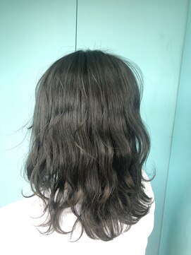 アクト 原宿(ACT) 波巻き×グレージュ