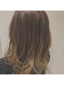 アンシェリ バイ フラミューム 大船店(Ancheri by flammeum) グラデーション