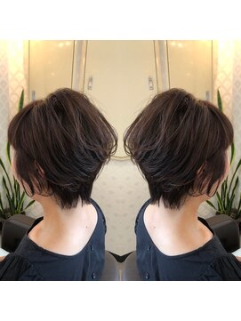 ヘアーアンドメイク アビディング(hair&make abiding) ハンサムショート