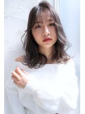 ANGELICA シースルーバング グレージュ レイヤースタイル