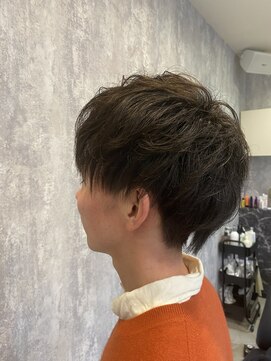 イーラ(E-LA) トップ部分のパーマ