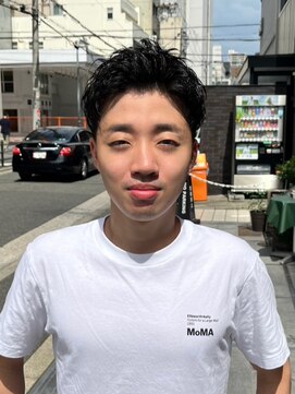 ルドローブラントオオサカ(LUDLOW BLUNT Osaka) 【LUDLOW BLUNT】アップバングパーマ 黒髪ショート