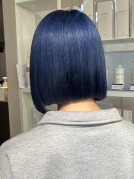 ベレーザ 渋谷(BELEZA) 11042艶髪ネイビーブルーブルーシルバーストレートブルーカラー