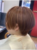 ハンサムショート×アプリコットカラー