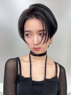 ラルユー 金山(LallYou) 上品で洗練された大人ショートボブスタイル