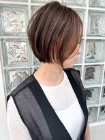 アマレット(Amaretto) 【ハイライト×ショートボブ】