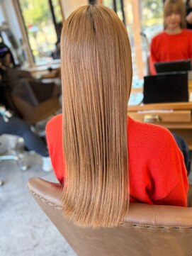 フツーロ 栄(FUTURO) #プルエクステ#プルシールエクステ#エクステ#髪質改善#栄#名古屋