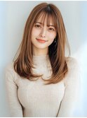 ブラウンベージュ レイヤーカット 顔周りカット 30代