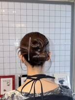 ヘアー アレス(hair ales)&nbsp;カチモリ アップスタイル お団子 ヘアセット