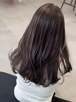 ライン(LYNE)&nbsp;透明感シアーグレージュ/ハイライト/レイヤーカット