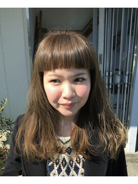 ブラッシュ(brush) brush 森田祐輔　ナチュラルライン　グレージュキャメルブラウン