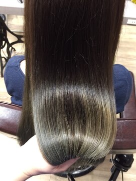 ルーミールーム(RoomieRoom) 髪質診断/透明感カラー/カーキベージュ夏カラー/美シルエット